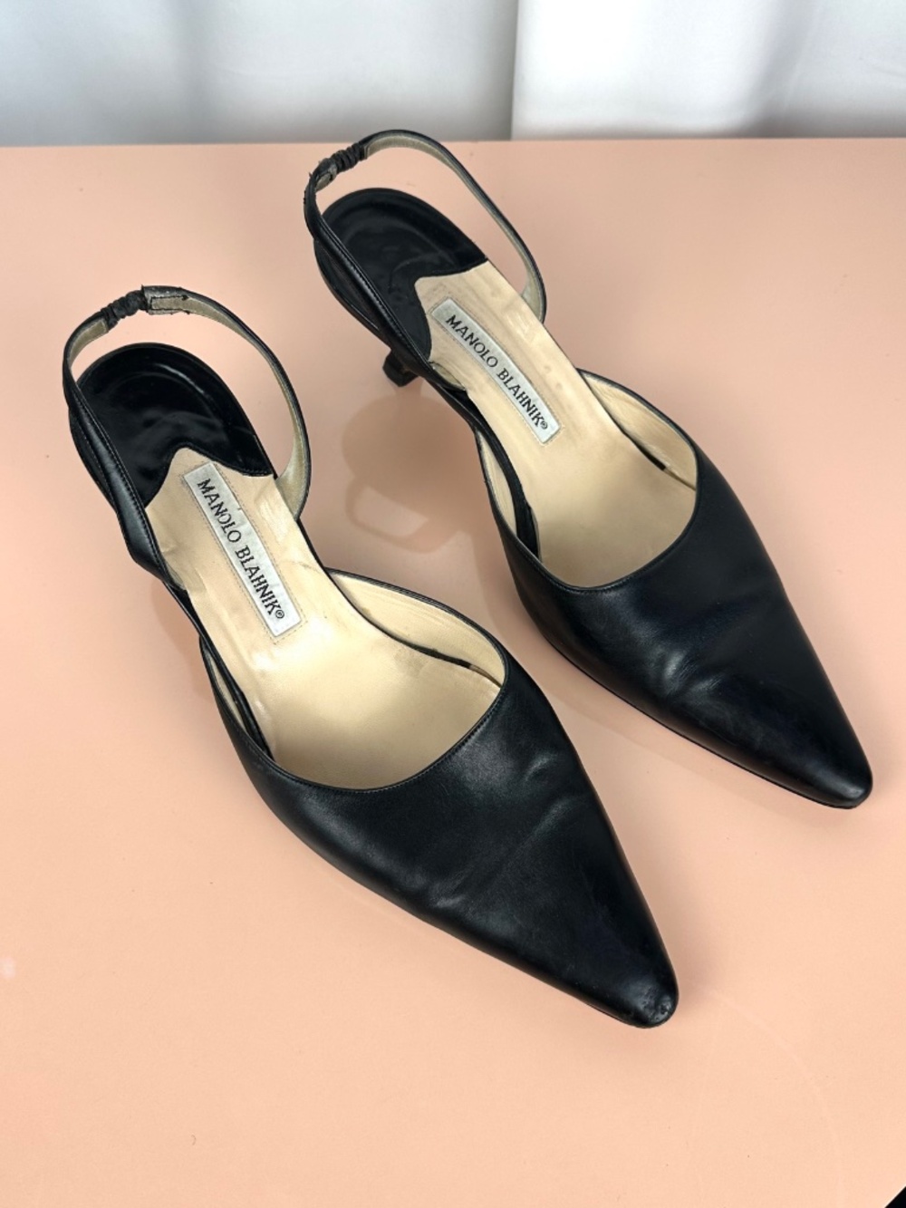 Vintage Manolo Blahnik Black Leather Pointed Toe Slingback Heels EU 39 - Picture 7 of 16